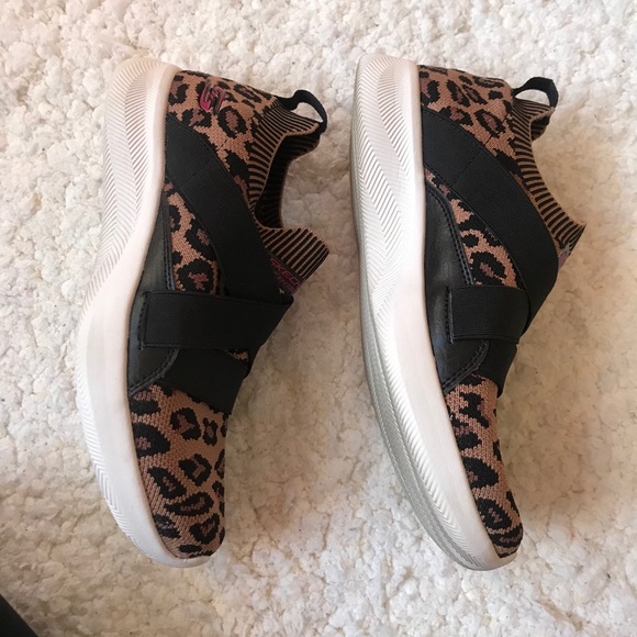 Skechers: Bobs Squad 2-Lil' Gatito Sneaker Sz 8.5 - Picture 3 of 8